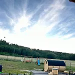 Siedlisko Zlota Gora Caloroczne Na Kaszubach
