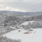 Siedlisko Zlota Gora Caloroczne Na Kaszubach * Brodnica (Kartuzy)