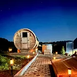 Siedlisko Zlota Gora Caloroczne Na Kaszubach Horská chata Brodnica (Kartuzy)