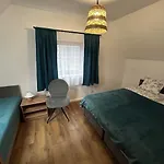 Siedlisko Zlota Gora Caloroczne Na Kaszubach *