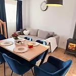 Siedlisko Zlota Gora Caloroczne Na Kaszubach Brodnica (Kartuzy)