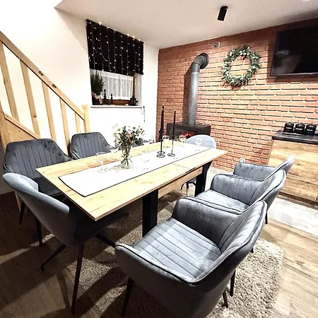 Siedlisko Zlota Gora Caloroczne Na Kaszubach 샬레 브로드니카