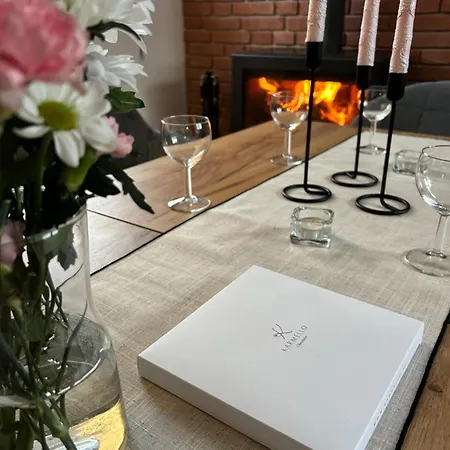 Siedlisko Zlota Gora Caloroczne Na Kaszubach * 브로드니카