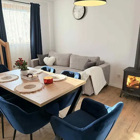 Siedlisko Zlota Gora Caloroczne Na Kaszubach * 브로드니카