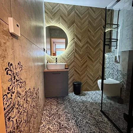 Siedlisko Zlota Gora - Prywatne Jacuzzi, Sauna, Relaks Brodnica