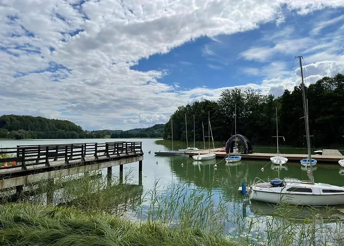 Siedlisko Zlota Gora Caloroczne Na Kaszubach *