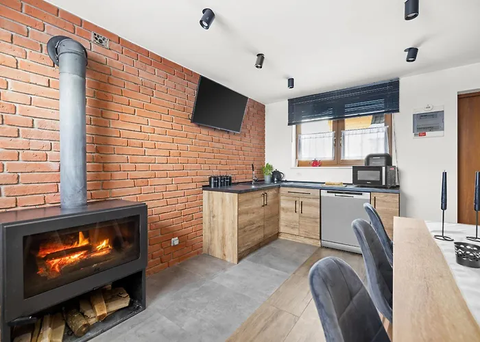 Siedlisko Zlota Gora Caloroczne Na Kaszubach * برودينيسا