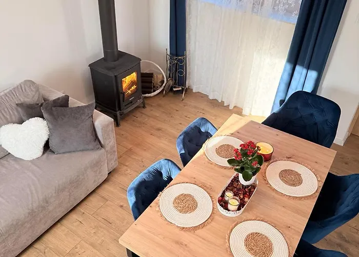 Siedlisko Zlota Gora Caloroczne Na Kaszubach شاليه برودينيسا